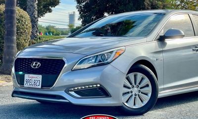 2016 Hyundai Sonata GL Middle LOW