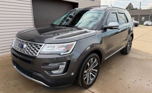 2017 Ford Explorer Platinum