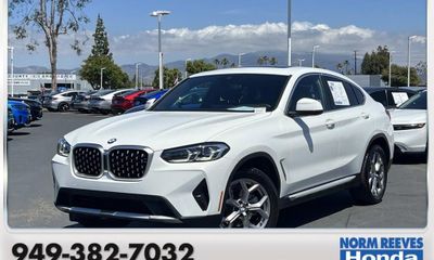 2023 BMW X4 xDrive30i