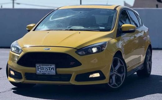 2017 Ford Focus ST