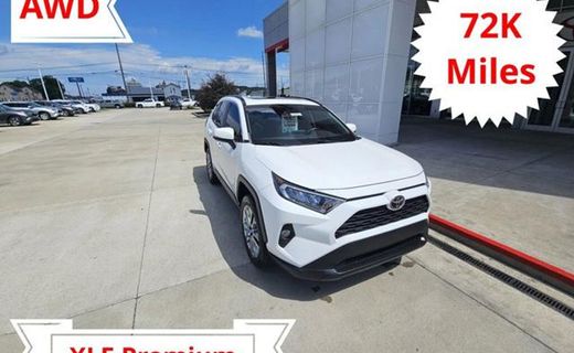 2019 Toyota RAV4 XLE Premium