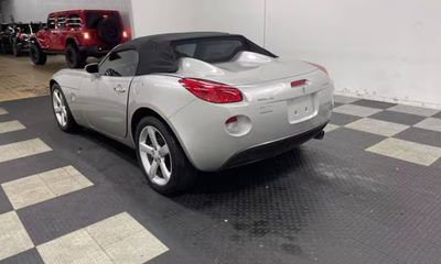 2006 Pontiac Solstice Convertible