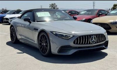 2025 Mercedes-Benz SL-Class AMG SL43