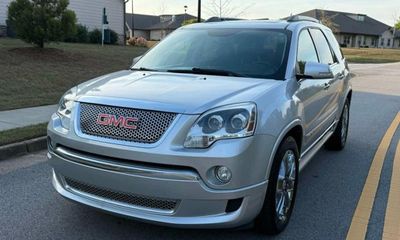 2012 GMC Acadia Denali