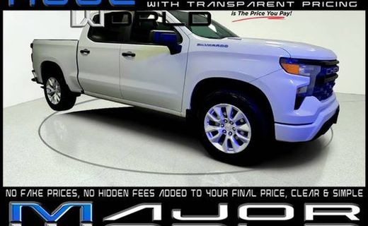 2025 Chevrolet Silverado Custom