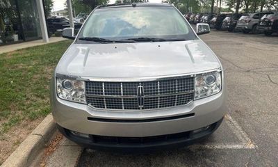 2010 Lincoln MKX Base