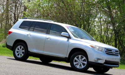 2011 Toyota Highlander Base Hybrid SE