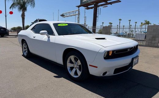 2021 Dodge Challenger SXT