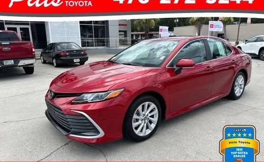 2024 Toyota Camry LE