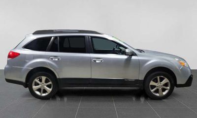 2013 Subaru Outback Limited 6CD HK