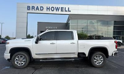 2024 Chevrolet Silverado HD High Country
