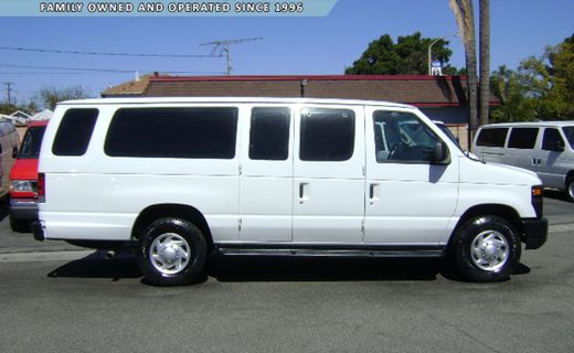 2011 Ford E-350 XL
