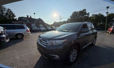 2013 Toyota Highlander Base Hybrid