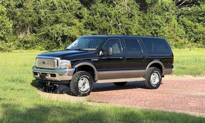 2002 Ford Excursion Limited