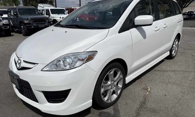 2010 Mazda MAZDA5 Sport