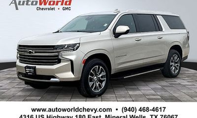 2024 Chevrolet Suburban LT