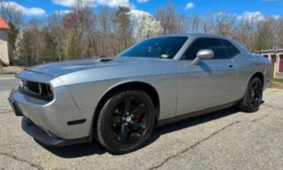 2015 Dodge Challenger SXT