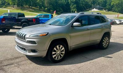 2017 Jeep Cherokee Overland