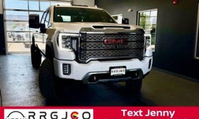 2024 GMC Sierra HD AT4