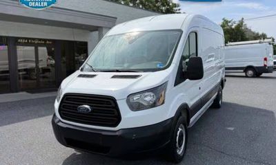 2019 Ford Transit 250 Medium Roof