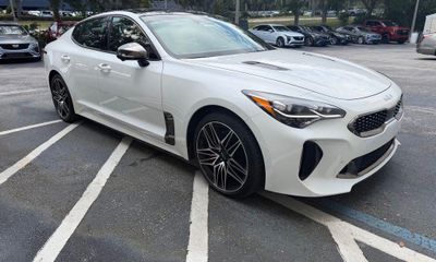 2022 Kia Stinger GT2