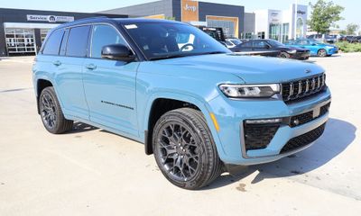 2026 Jeep Grand Cherokee Summit