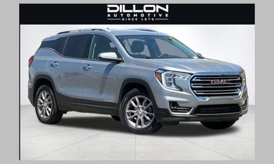 2024 GMC Terrain SLT