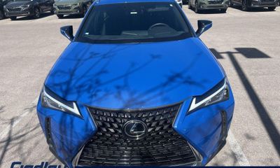 2022 Lexus UX 200 Base