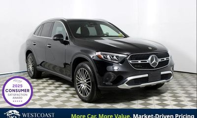 2023 Mercedes-Benz GLC-Class GLC300