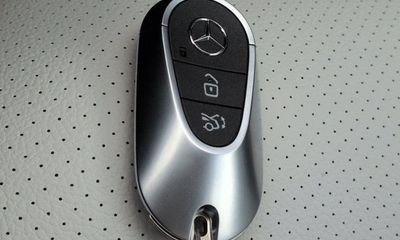 2026 Mercedes-Benz C-Class C300
