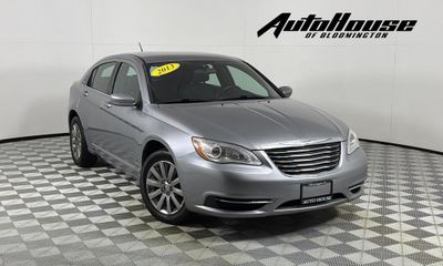 2013 Chrysler 200 Touring