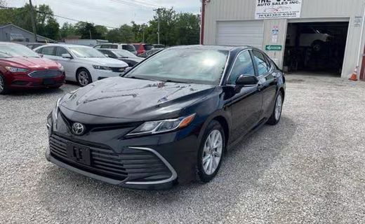 2022 Toyota Camry LE