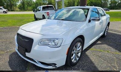2016 Chrysler 300 300C