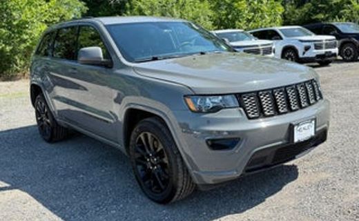 2019 Jeep Grand Cherokee Laredo
