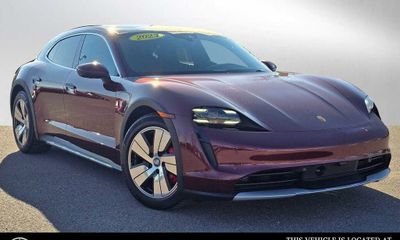 2023 Porsche Taycan 4S Cross Tourismo