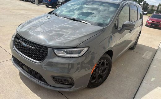 2021 Chrysler Pacifica Touring