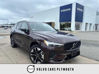 2026 Volvo XC60 Plus Dark