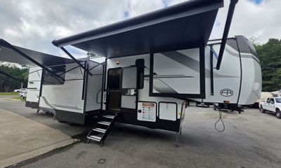2026 Forest River Sandpiper Towables 3710HBFB 049232