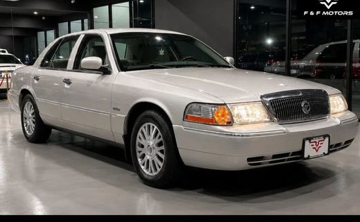 2005 Mercury Grand Marquis LS