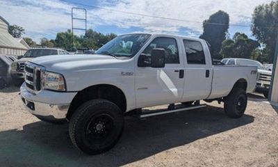 2005 Ford F-350 XLT