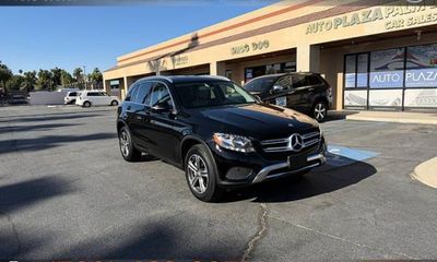 2016 Mercedes-Benz GLC-Class GLC300