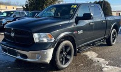 2016 Ram 1500 SLT