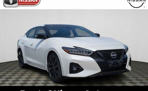 2023 Nissan Maxima SR