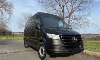2022 Mercedes-Benz Sprinter 907 VS30 Passenger