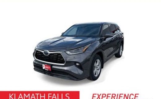 2021 Toyota Highlander LE