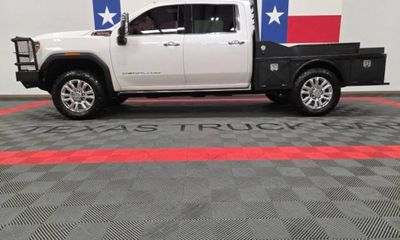 2022 GMC Sierra HD Denali