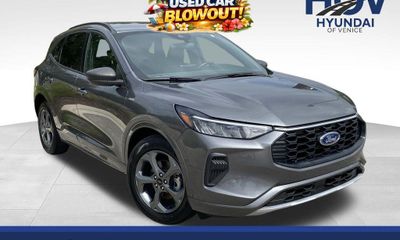 2023 Ford Escape ST Line