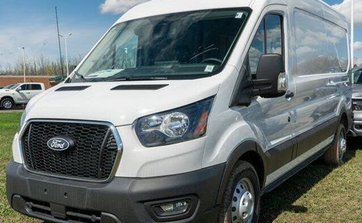 2026 Ford Transit Medium Roof