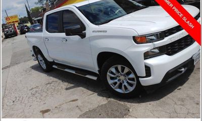 2020 Chevrolet Silverado Custom
