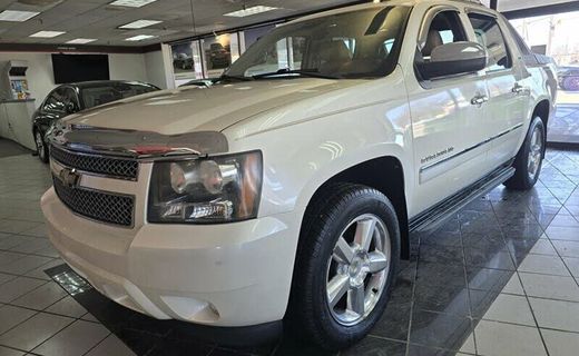 2011 Chevrolet Avalanche LTZ